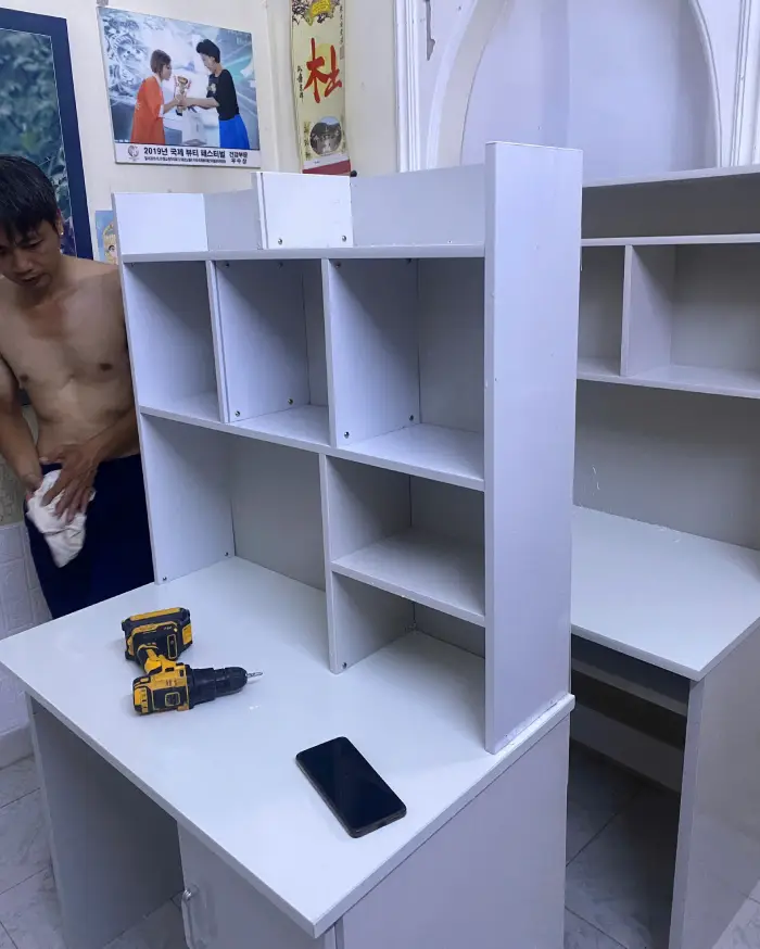 Bàn học nhựa Đài Loan hiện đại BH47