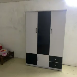 Tủ nhựa quần áo 3 cánh tiện dụng Chin Huei HĐ–TA28