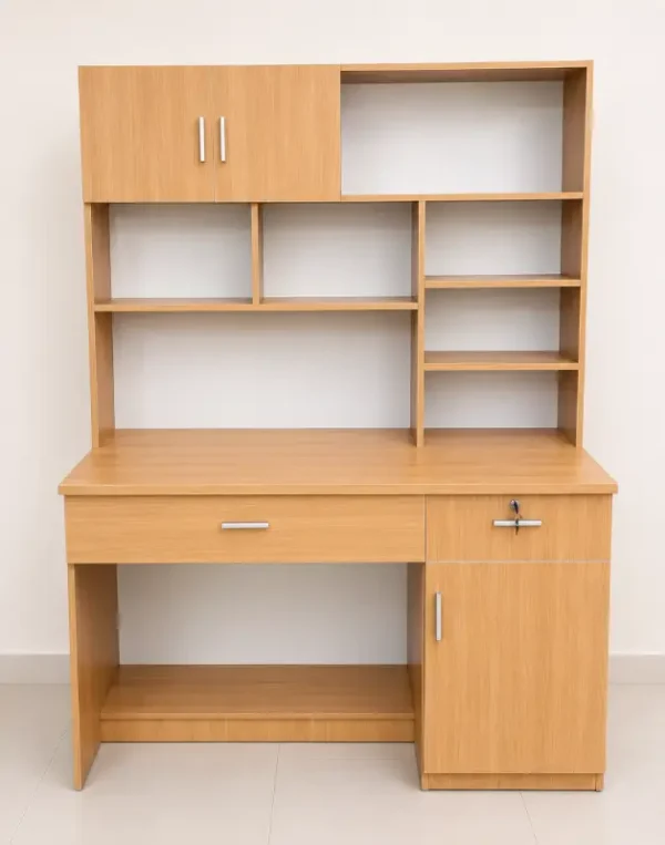 Bàn Học Nhựa Vincoplast: Hướng Dẫn Chọn Mua Từ A-Z
